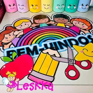 VOLTA ÀS AULAS- mural ou painel de porta!