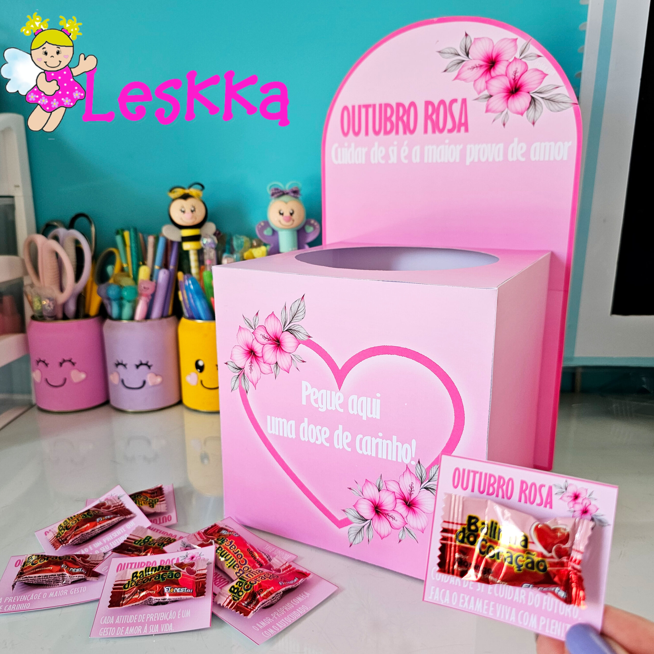 OUTUBRO ROSA - Caixa com cartões